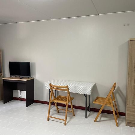 Appartement Muangthong C3,C4Near Impact à Nonthaburi Extérieur photo